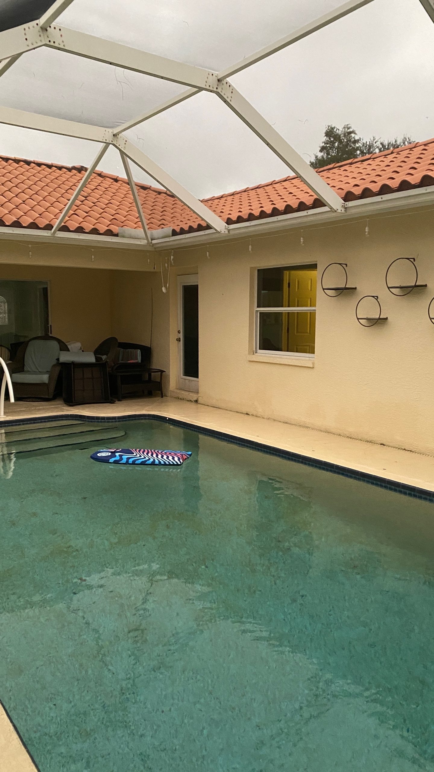 Prescription Drug Addiction Recovery in Naples, FL 3 Screened pool area at Naples Retreat residential recovery center in Naples Florida